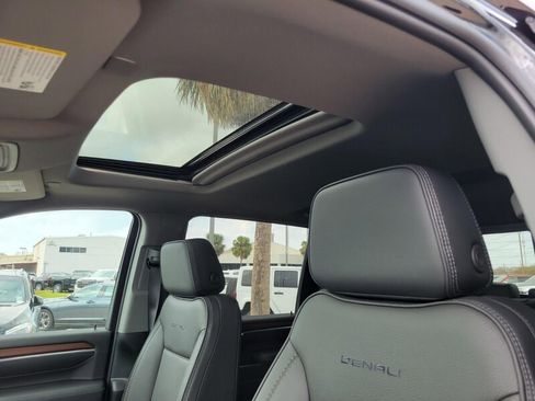 New 2026 GMC Sierra 2500 Denali w/ Denali Reserve Package image 26