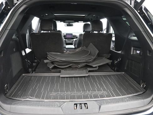 Used 2022 Ford Explorer ST w/ Equipment Group 401A AWD/4WD image 19