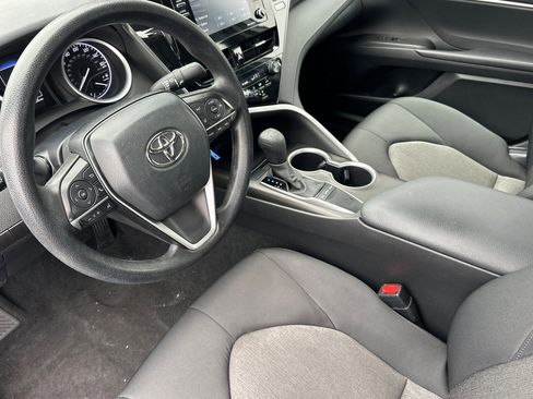 Used 2023 Toyota Camry LE image 10
