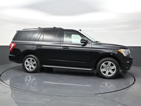 Used 2020 Ford Expedition XLT w/ Equipment Group 202A image 6