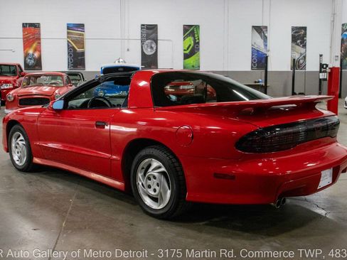 Used 1993 Pontiac Firebird Trans Am image 5