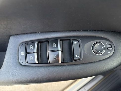 Used 2019 INFINITI QX50 Essential w/ Proactive Package image 15