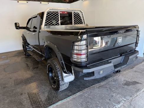 Used 2010 Dodge Ram 2500 Truck SLT w/ Technology Group AWD/4WD image 5