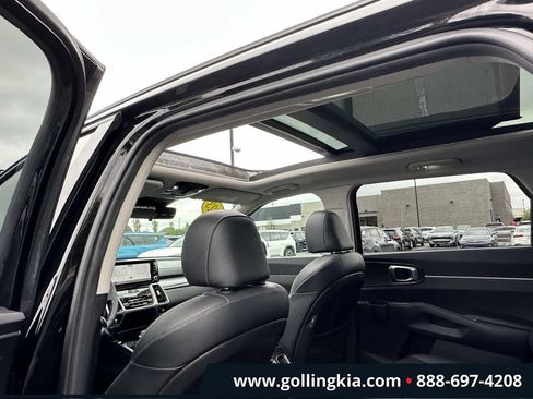 Certified 2023 Kia Sorento S w/ Panoramic Sunroof Package FWD image 14