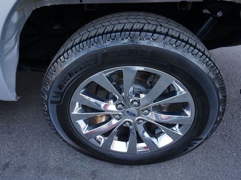 Used 2016 Ford F150 XLT w/ Equipment Group 302A Luxury image 13