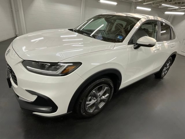 Certified 2026 Honda HR-V LX image 1