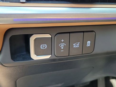 Used 2024 Hyundai Santa Fe Limited FWD image 22