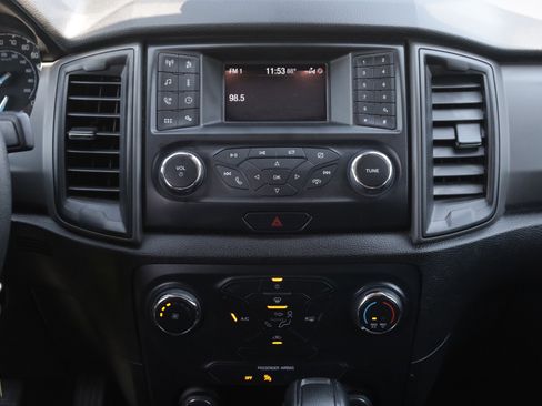 Used 2019 Ford Ranger XL w/ Equipment Group 101A Mid RWD image 15