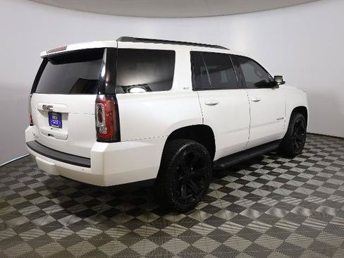 Used 2019 GMC Yukon SLT w/ Graphite Performance Edition AWD/4WD image 4
