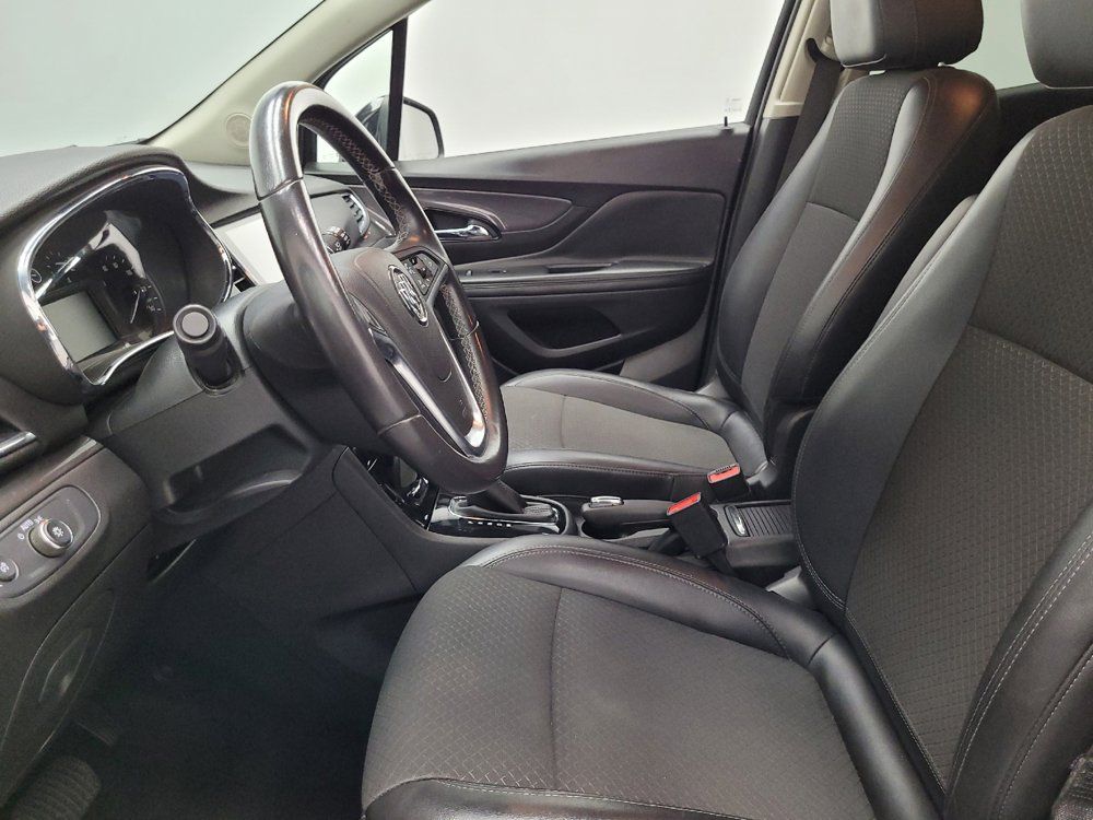 Used 2020 Buick Encore Preferred FWD image 17