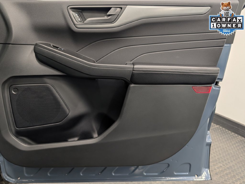 Used 2023 Ford Escape Active AWD/4WD image 32