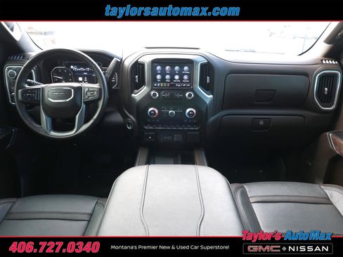 Used 2023 GMC Sierra 3500 Denali w/ Denali Black Diamond Edition image 10