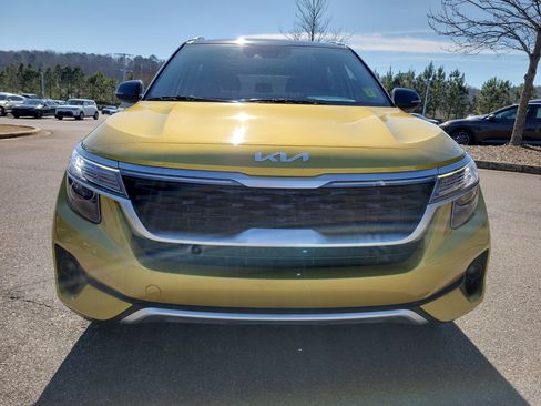 Used 2023 Kia Seltos S image 16