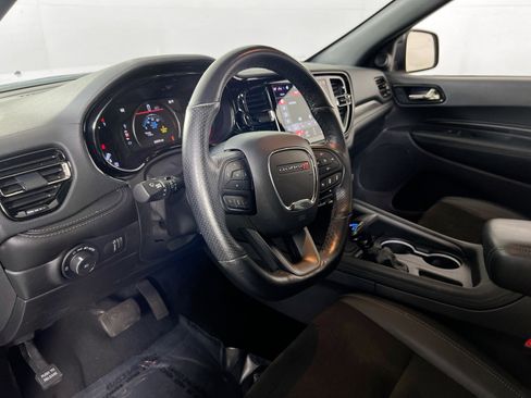 Used 2022 Dodge Durango GT image 9