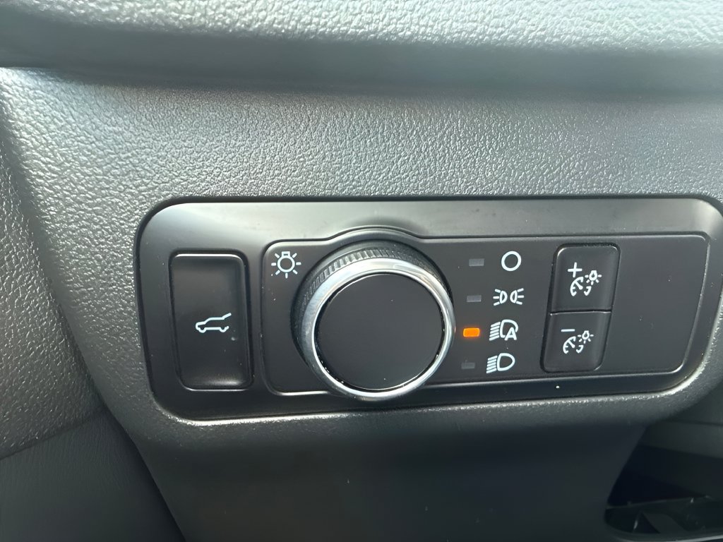Used 2023 Ford Escape ST-Line w/ Tech Pack #1 AWD/4WD image 24