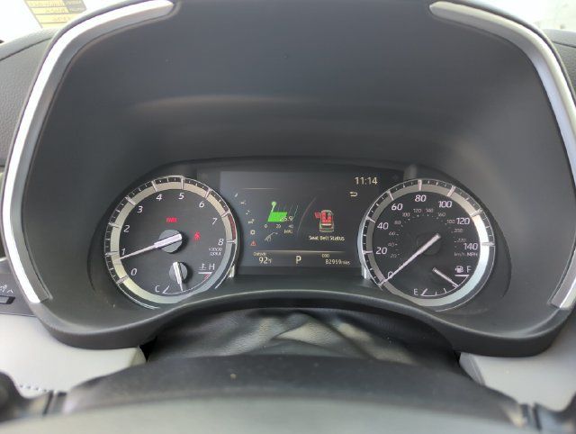 Used 2022 Toyota Highlander XLE FWD image 46