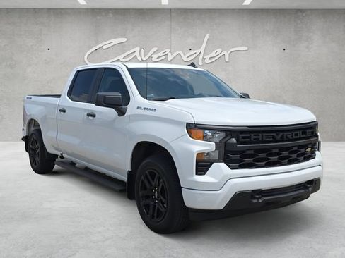 Used 2024 Chevrolet Silverado 1500 Custom AWD/4WD image 2