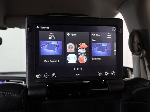 Used 2020 Chrysler Pacifica Touring-L Plus image 29