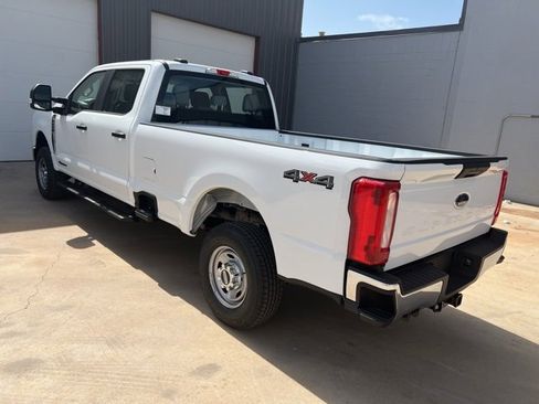 New 2025 Ford F250 XL w/ XL Chrome Package image 6