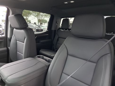 New 2026 GMC Sierra 1500 SLT w/ SLT Premium Plus Package image 20