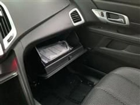 Used 2017 GMC Terrain SLE w/ Nightfall Package image 36