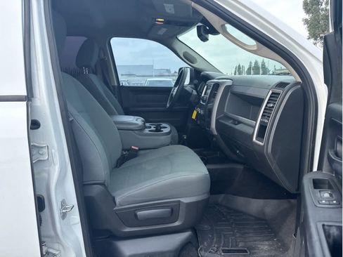 Used 2016 RAM 2500 Tradesman w/ Chrome Appearance Group image 14