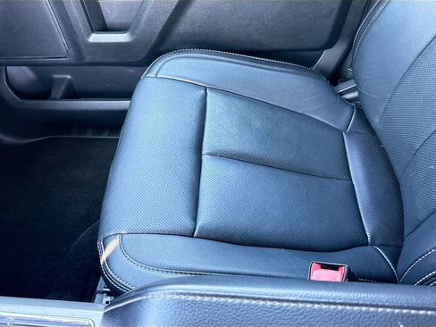 Used 2018 Ford F150 Lariat w/ Equipment Group 502A Luxury image 22