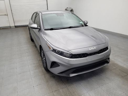 Used 2024 Kia Forte LXS w/ LXS Technology Package image 13