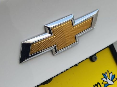 Used 2023 Chevrolet Malibu LS image 28