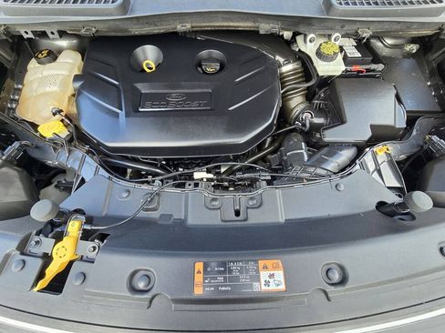 Used 2015 Ford Escape SE FWD image 23