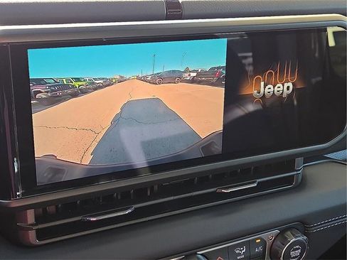 New 2026 Jeep Gladiator Sport image 17