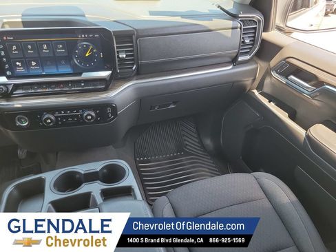 Certified 2023 Chevrolet Silverado 1500 LT AWD/4WD image 24