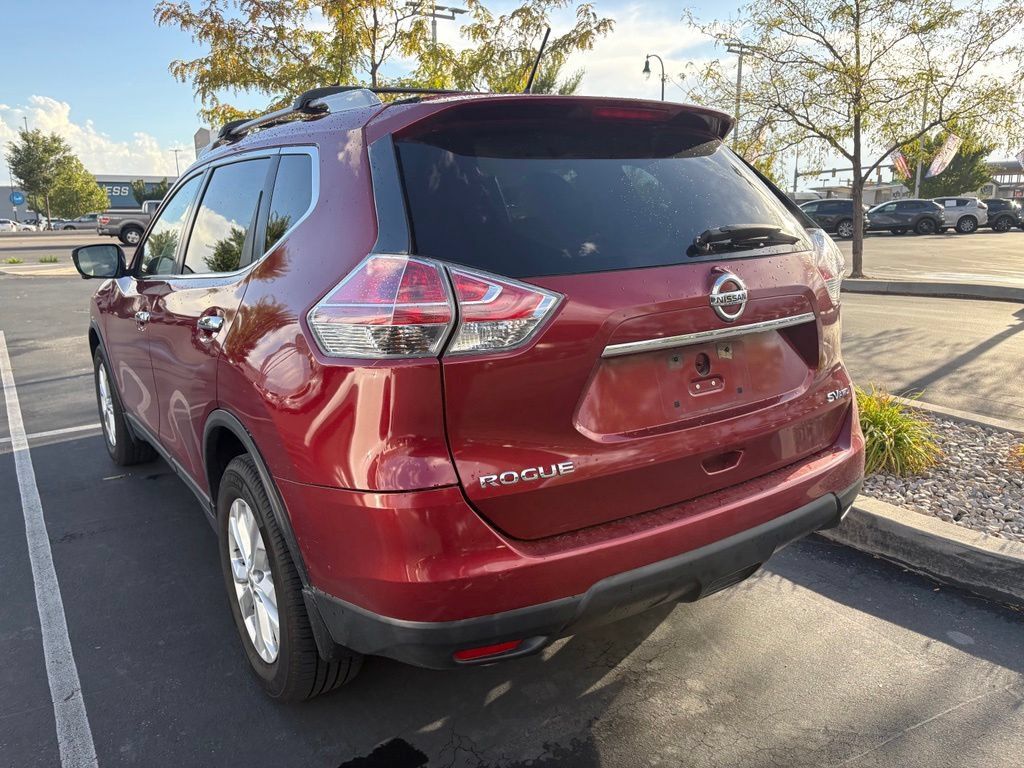 Used 2015 Nissan Rogue SV w/ SV Premium Package AWD/4WD image 7