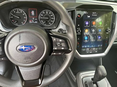 Used 2025 Subaru Crosstrek 2.5i Premium AWD/4WD image 14
