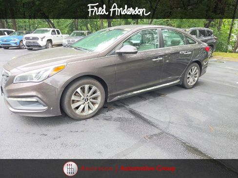 Used 2016 Hyundai Sonata Sport w/ Option Group 1V FWD image 1