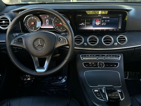 Certified 2018 Mercedes-Benz E 300 image 29