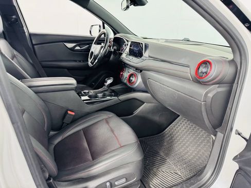 Used 2022 Chevrolet Blazer RS w/ Enhanced Convenience Package FWD image 33