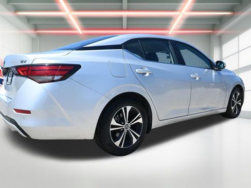 Used 2023 Nissan Sentra SV FWD image 3