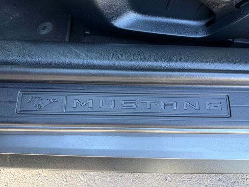 Used 2021 Ford Mustang Coupe RWD image 34