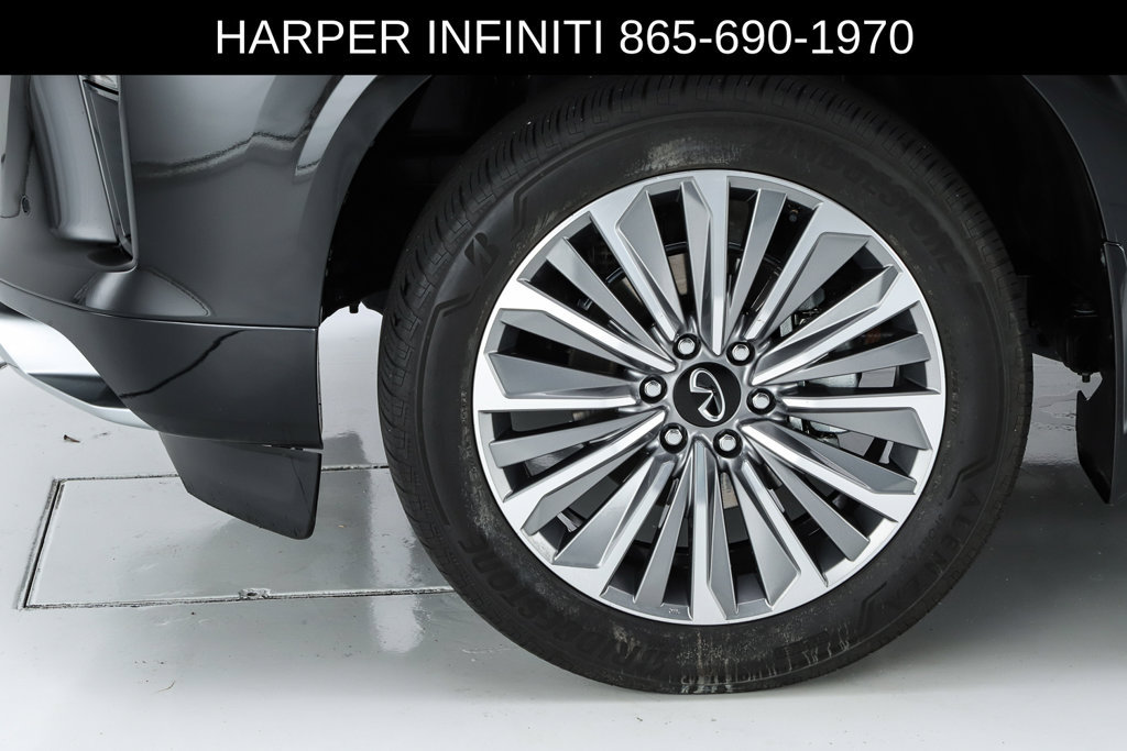 Used 2025 INFINITI QX80 Luxe w/ Exterior Package RWD image 5
