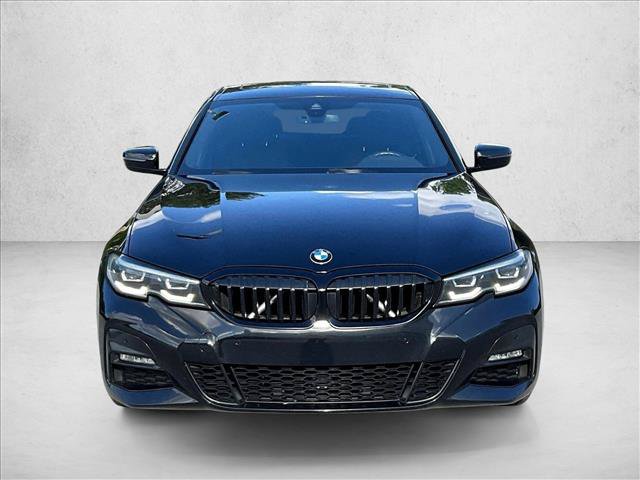 Used 2021 BMW 330i Sedan w/ M Sport Package RWD image 3