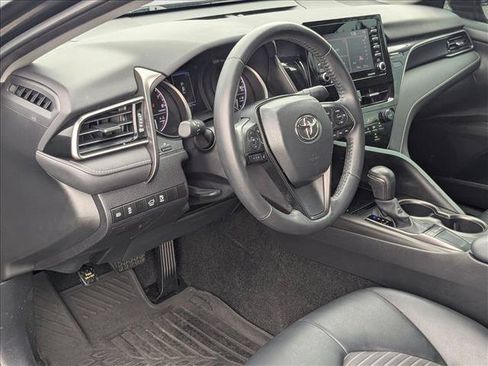 Used 2023 Toyota Camry SE FWD image 9