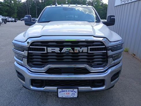 New 2026 RAM 3500 Tradesman AWD/4WD image 12