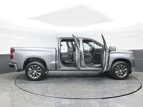 Used 2024 Chevrolet Silverado 1500 LT AWD/4WD image 24
