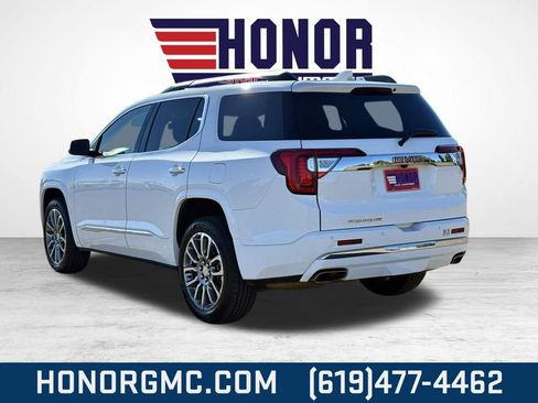 Used 2023 GMC Acadia Denali image 5