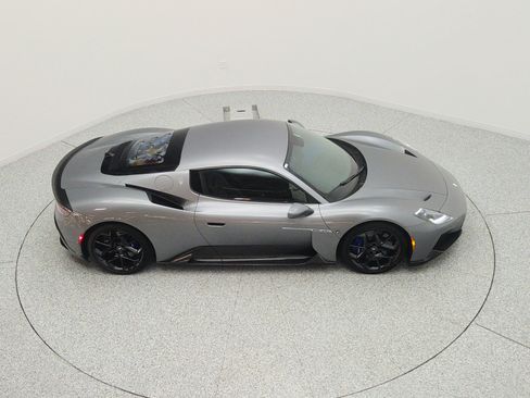 Used 2022 Maserati MC20 Coupe RWD image 25