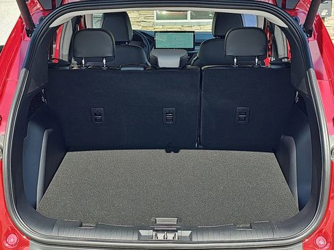 New 2025 Ford Escape SE image 12