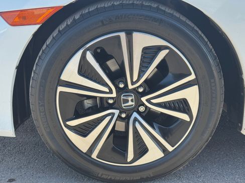 Used 2016 Honda Civic EX-T image 31