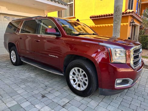 Used 2016 GMC Yukon XL SLT AWD/4WD image 33