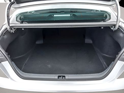 Used 2025 Toyota Camry LE FWD image 21